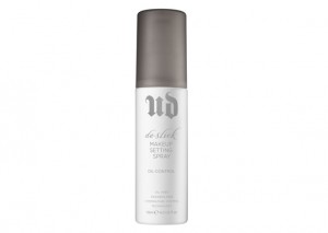 Urban Decay  De Slick Oil Control Make Up Setting Spray Review