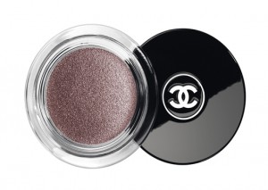 Chanel Illusion d'Ombre eyeshadow Review