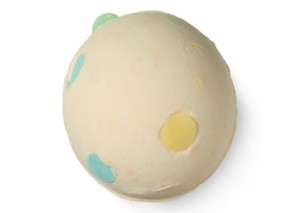 Lush Dragon's Egg Bath Bomb Review