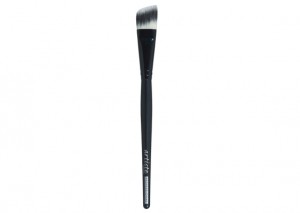 Artiste Angled Foundation Brush Review