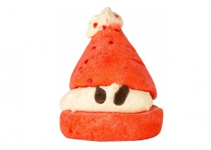 Lush Peeping Santa Bubble Bar Review